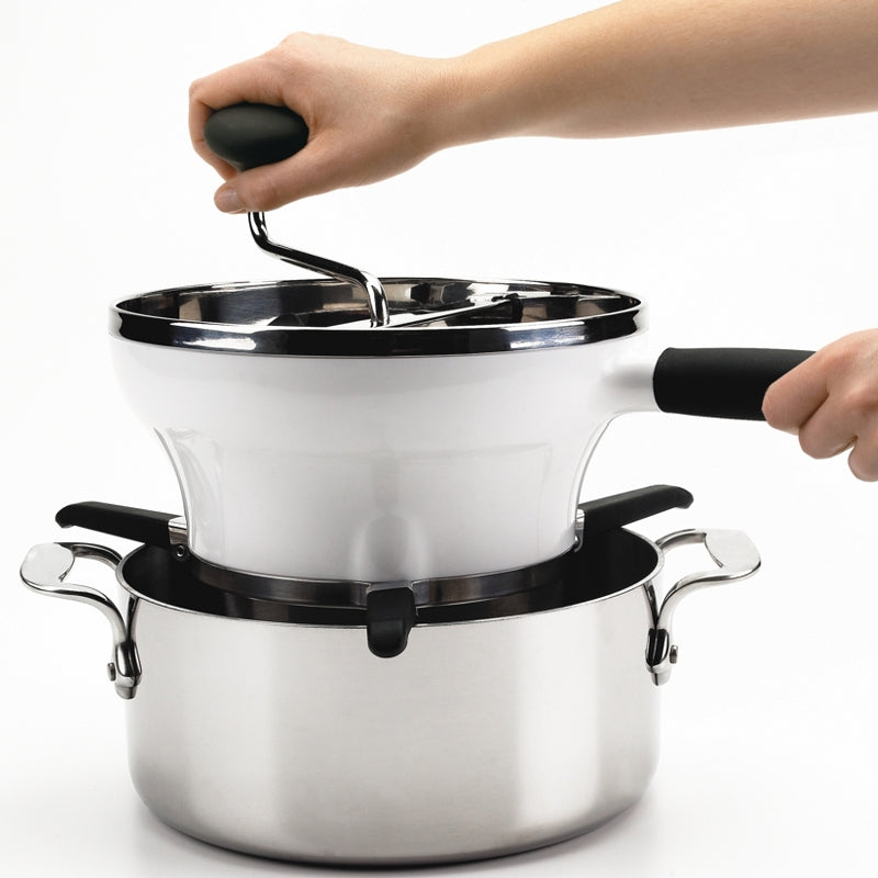 Moulin à légumes OXO avec 3 disques en acier inoxydable
