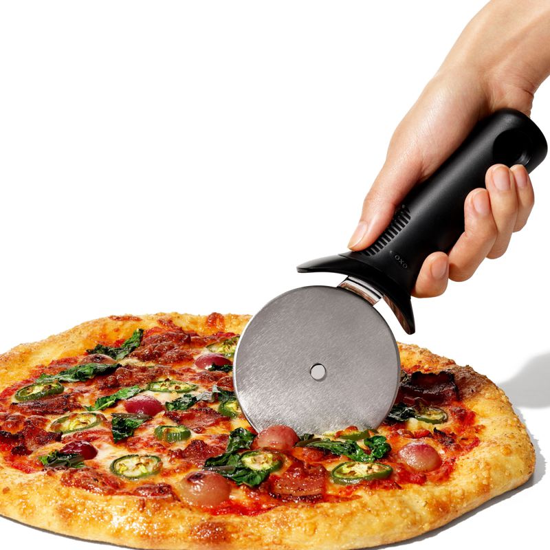 Roulette à pizza Oxo