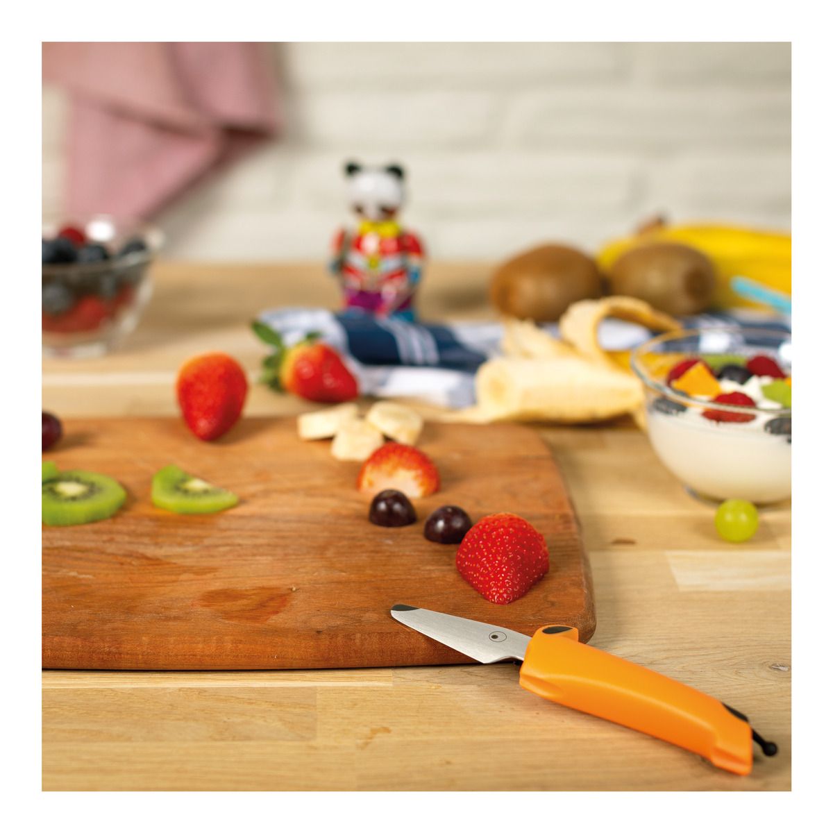 Kuhn Rikon Kinderkitchen® Dog Knife – Kid-Friendly