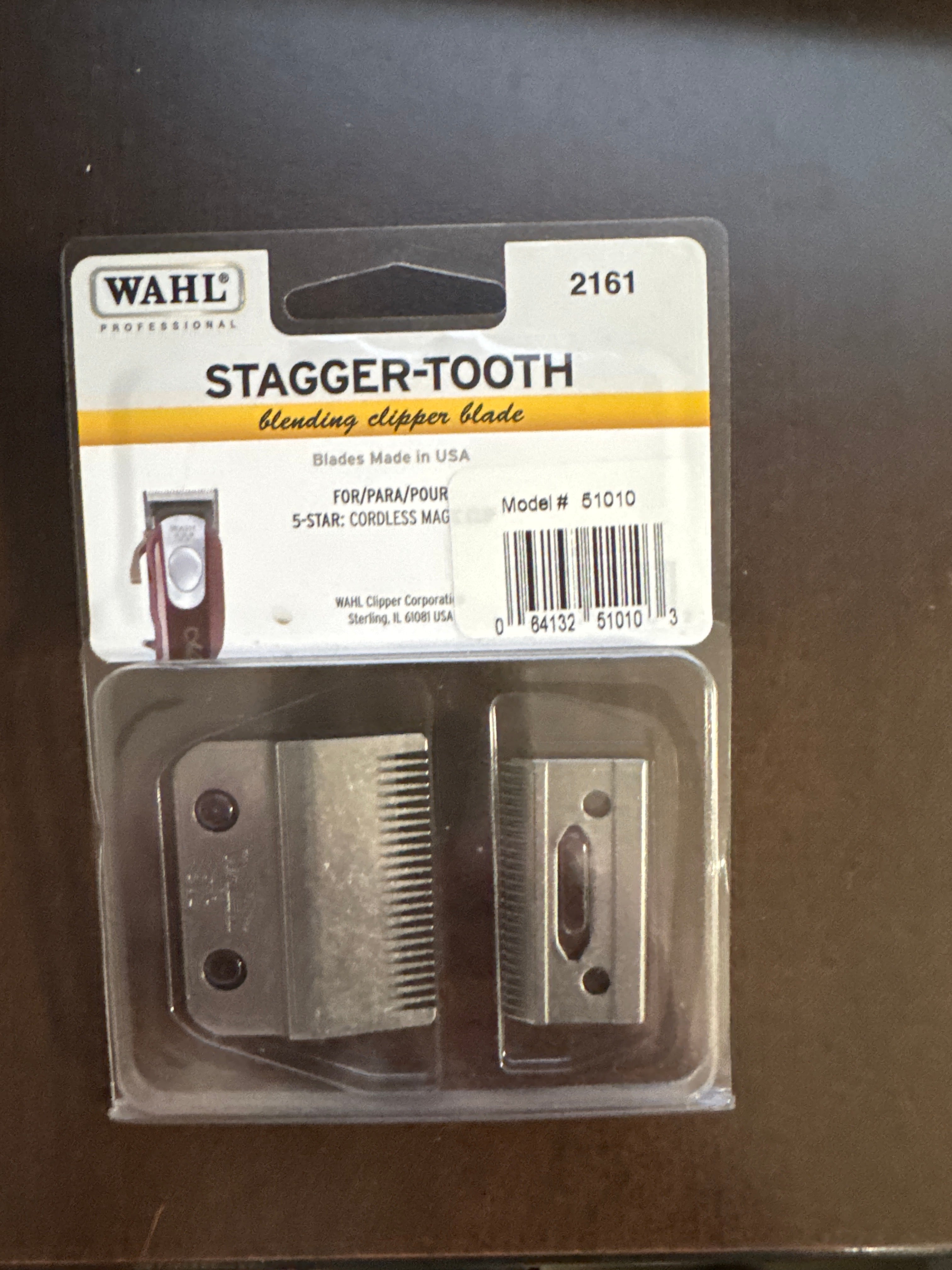 Wahl 5 Star Magic Clip stagger-tooth blade with oil