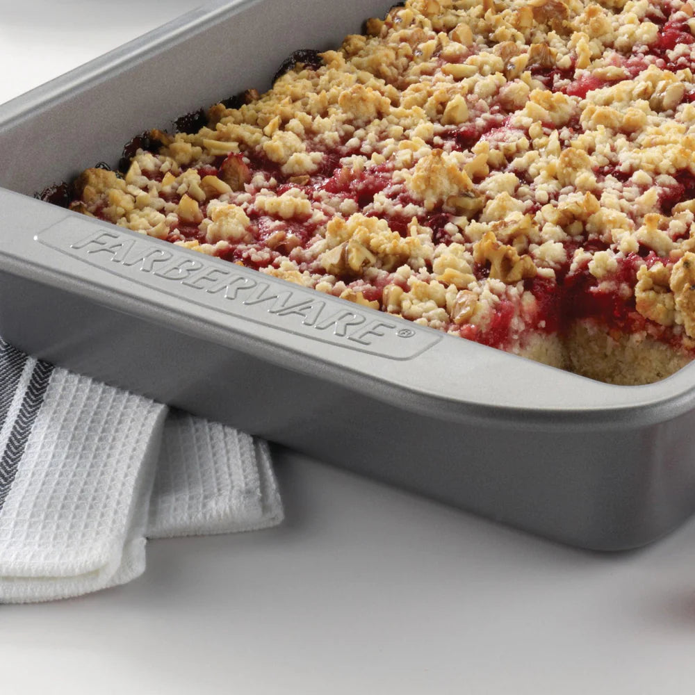 Farberware - 9-Inch Square Cake Pan